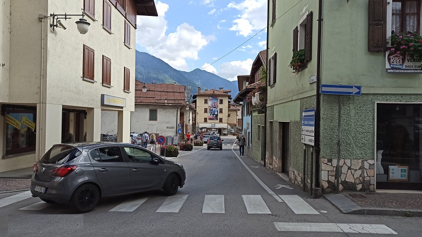 Ordinanza traffico nelle vie e piazze di Pinzolo in occasione della deviazione della SS. 239 di Campiglio