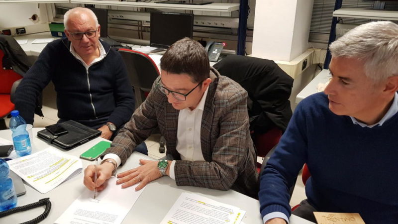 Coronavirus: firmata l’ordinanza relativa ad ulteriori misure di prevenzione. Scuole e asili nido chiusi fino a martedì