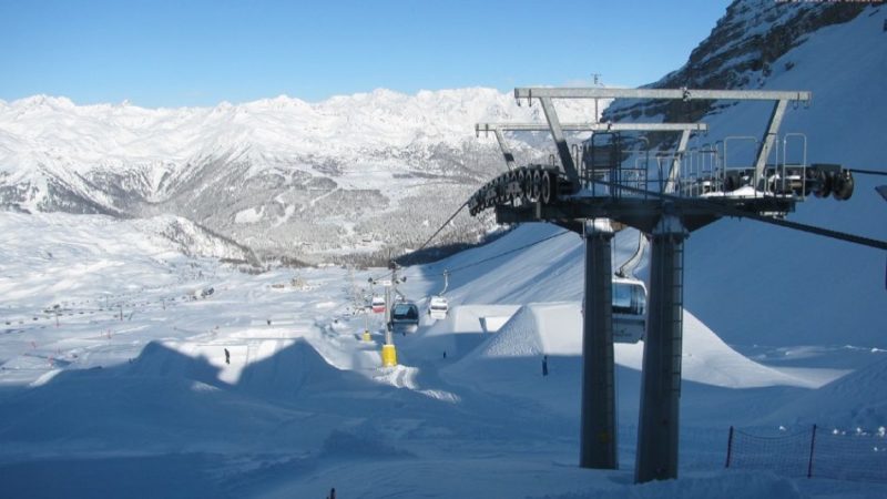 Dopo la nevicata, una splendida giornata di sole nella skiarea Campiglio