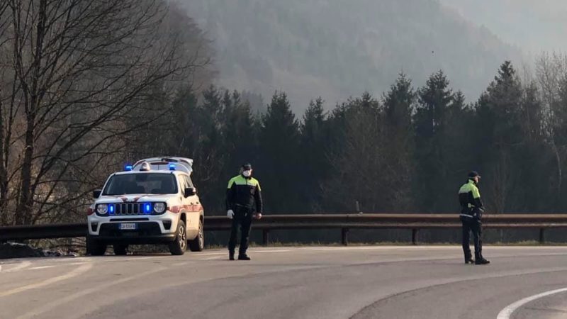 Polizia Locale – Controlli in corso lungo la #SS239. Rispettate le prescrizioni, siamo in prima linea per voi