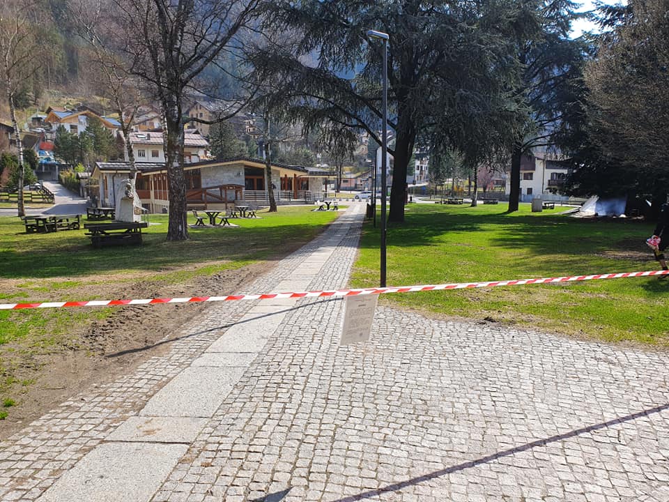 L’Amministrazione comunale ha provveduto a chiudere i parchi pubblici presenti sul territorio comunale