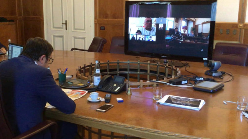 Coronavirus: tamponi di massa nei Comuni con incidenza sopra il 2 per cento