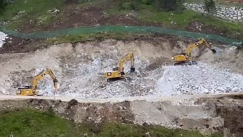 Ecco le immagini dei lavori per la realizzazione della nuovissima telecabina Fortini-Pradalago