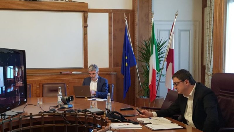 Da venerdì 15 maggio riapriranno i negozi al dettaglio e da lunedì si riapriranno le altre attività