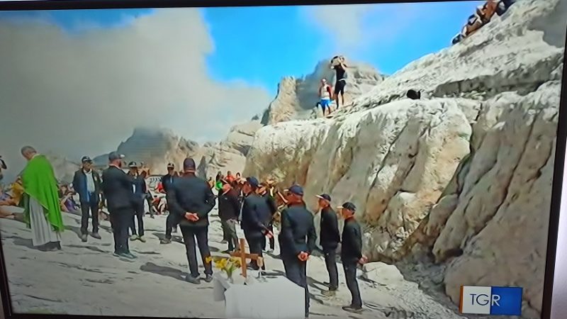 Al Dodici Apostoli la tradizionale cerimonia di commemorazione dei caduti della montagna