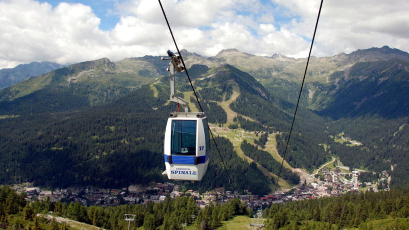 PARTE L’ESTATE DEL BIKE E DEL TREKKING NELL’OUTDOOR CAMPIGLIO DOLOMITI DI BRENTA