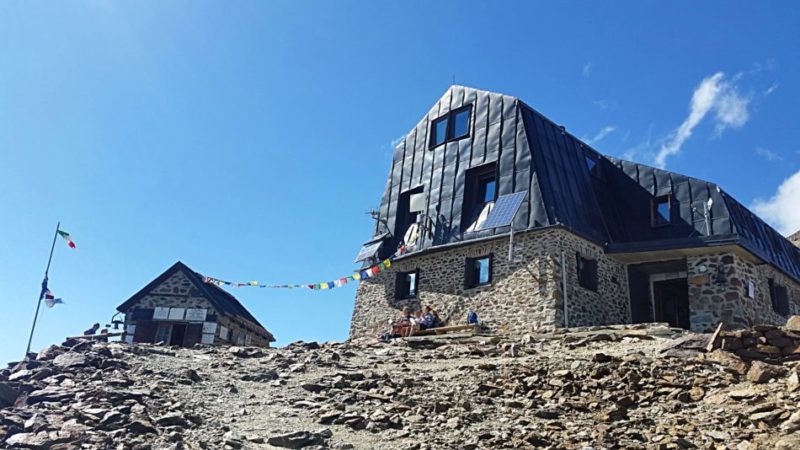 A Teresina del Vioz, simbolo dei gestori di rifugio, il 49° Premio di Solidarietà alpina