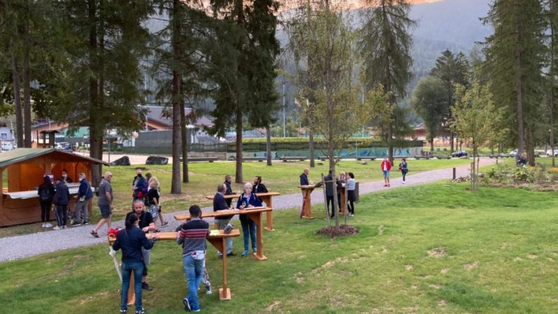 Dopo il successo degli ultimi eventi la Pro Loco di Pinzolo ripropone a grande richiesta l’Apericena in pineta