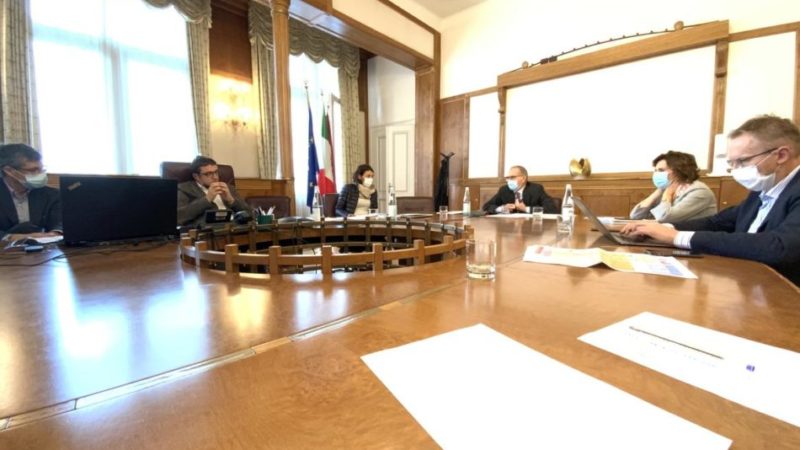 Continua la crescita dei casi in Trentino – 5 ottobre 2020: altri 49 positivi su 1204 tamponi effettuati, focolai nelle RSA