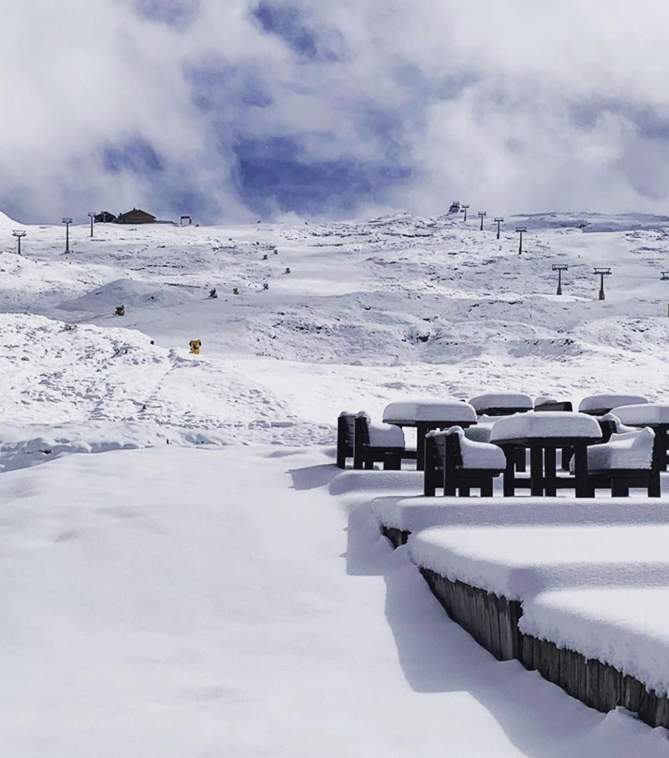 La prima neve è già arrivata ma crescono le preoccupazioni per l’imminente stagione invernale