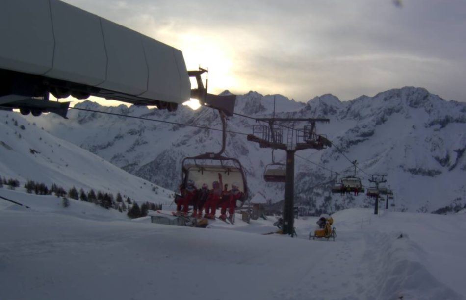 Lo sci riparte al Tonale, anche se solamente quello agonistico
