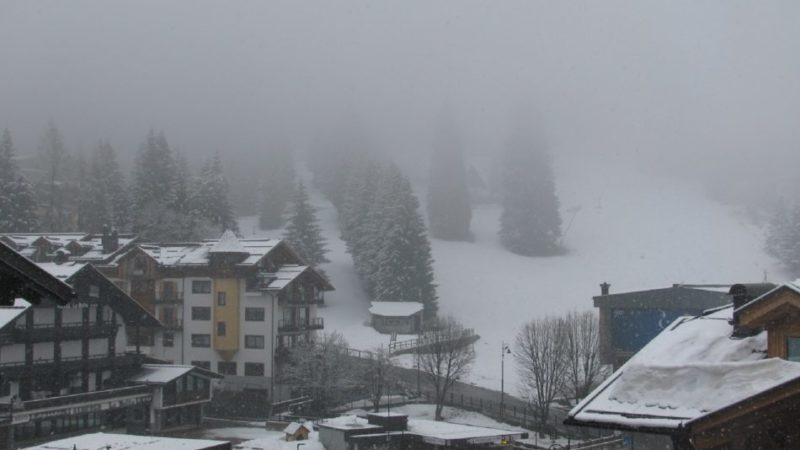 Dopo più di un mese torna la neve sulla skiarea Campiglio