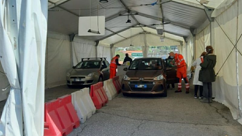 Vaccino Covid: lunedì alle 20 via alle prenotazioni per 60-64enni