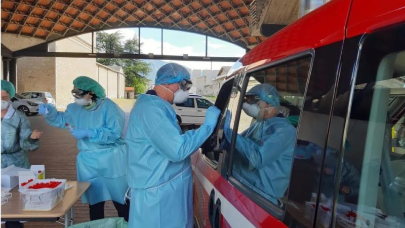 1 decesso, 10 nuovi contagi, 295.438 vaccinazioni