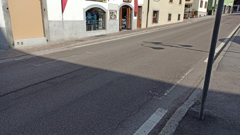 A Pinzolo sono scomparse le strisce pedonali….