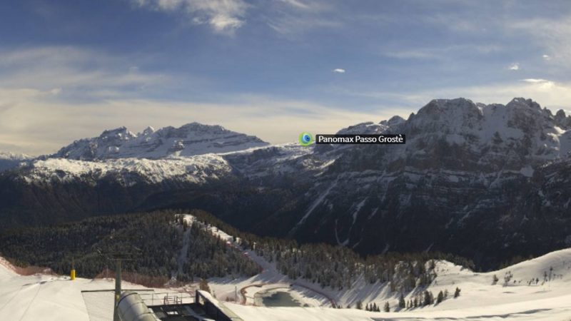 In cima al Doss del Sabion sembra ancora inverno
