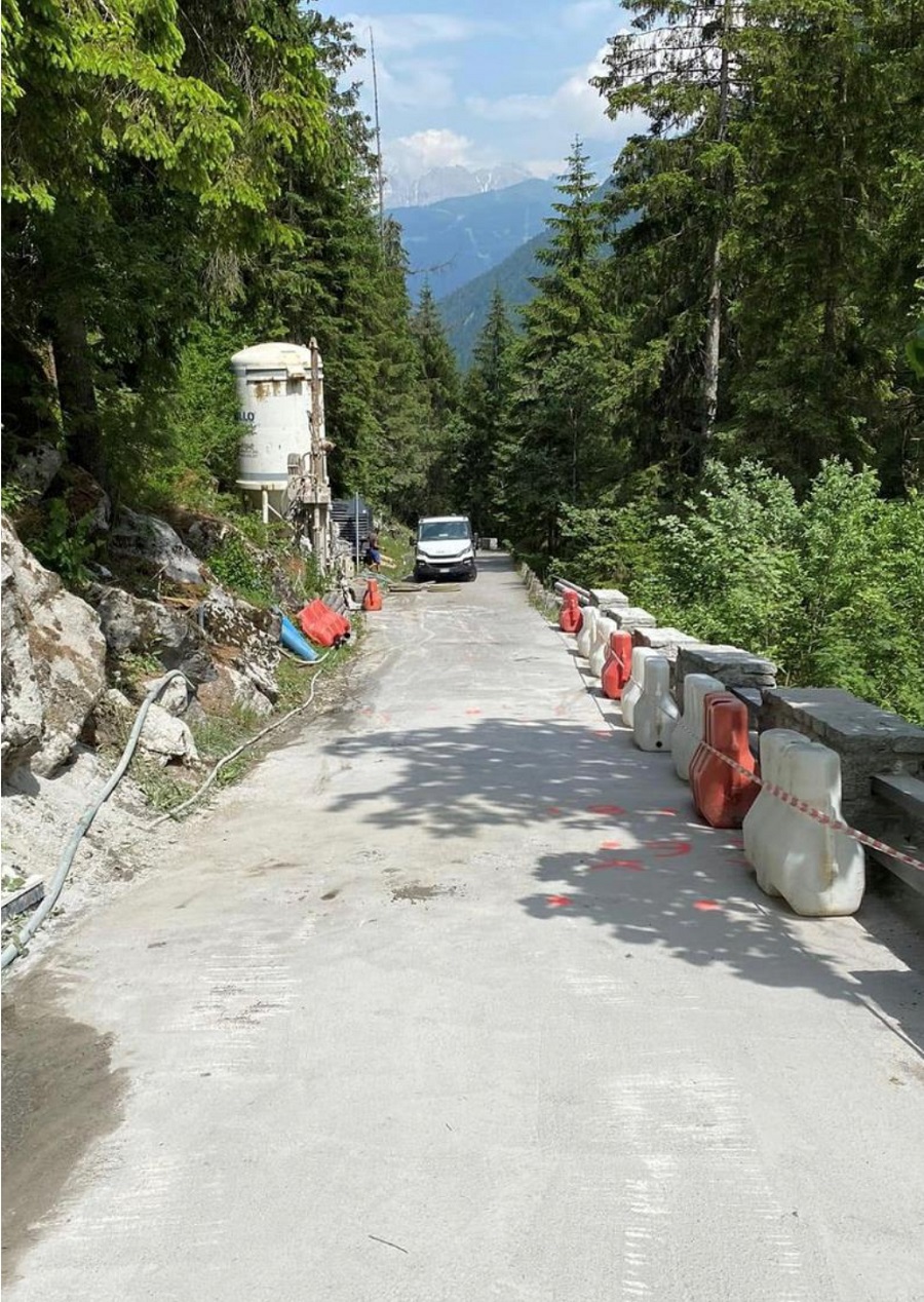 Giustino Insieme chiede spiegazioni circa la chiusura della Val Genova in piena stagione. E’ così che si fa turismo? Perché non si è intervenuti in primavera?