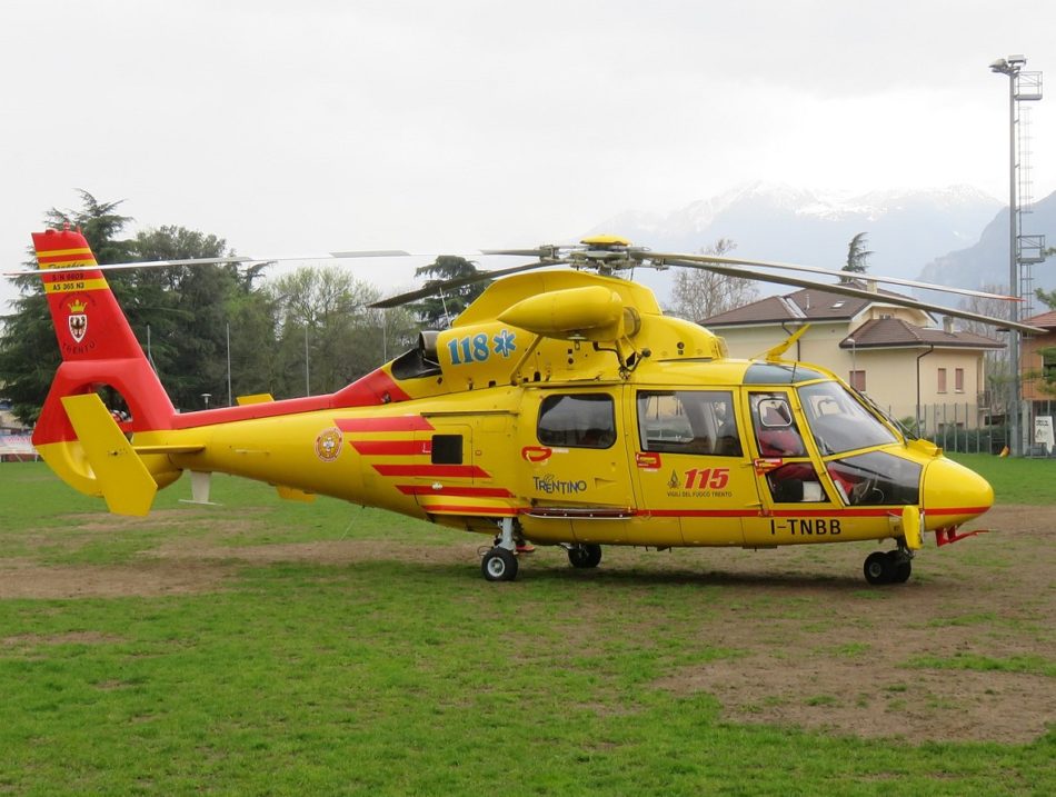 Tragedia a Mavignola: un sedicenne muore in moto