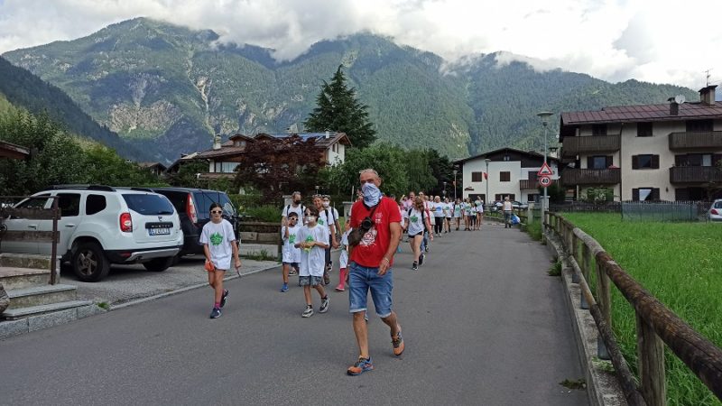 Per… correre a COLORI la Val Rendena ha animato la Pineta e il parco Crosetta di Caderzione