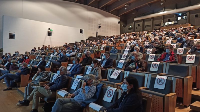 La gestione delle malghe e degli alpeggi in Trentino, tra opportunità e criticità”, questo il titolo del convegno che si è tenuto ieri a Pinzolo