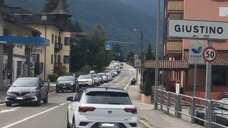 Pinzolo – Deviazione del traffico della SS 239 lungo via Fucine e via Genova…