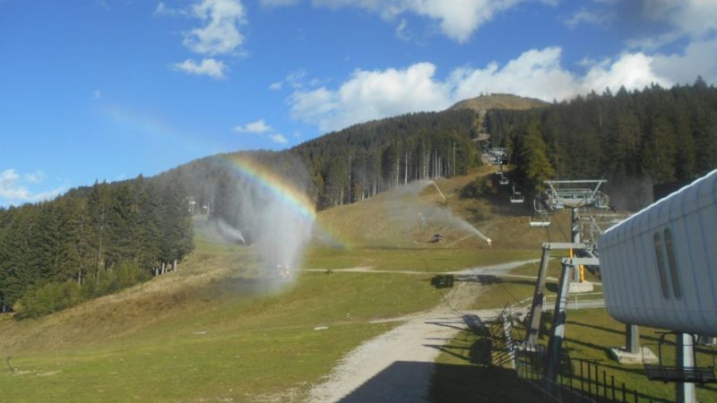 Al Doss del Sabion si stanno testando i cannoni sparaneve