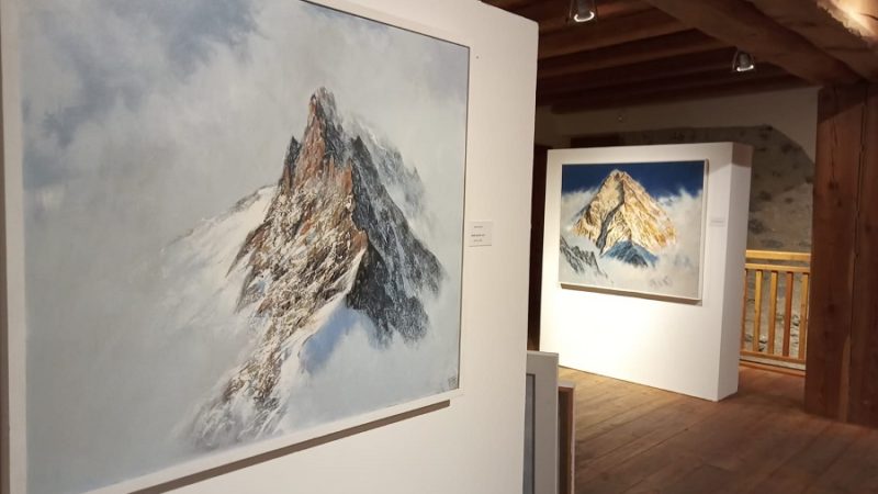 Le dimore della neve –  Aperta la mostra del pittore Mauro Berlanda a Casa Cus