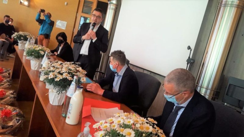 La Provincia vicina al mondo del latte trentino