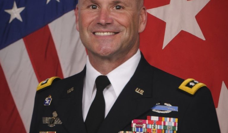 Sarà un generale “pinzolero” a guidare la Nato durante la sfida con la Russia di Putin