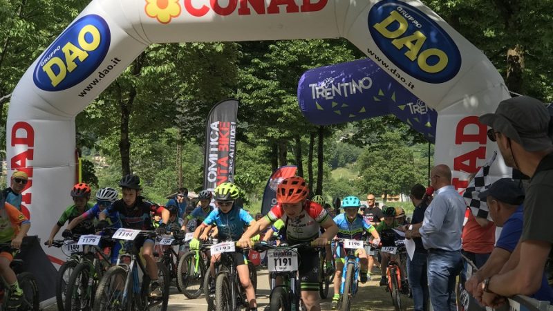 CHE FESTA IMMENSA LA DOLOMINI!