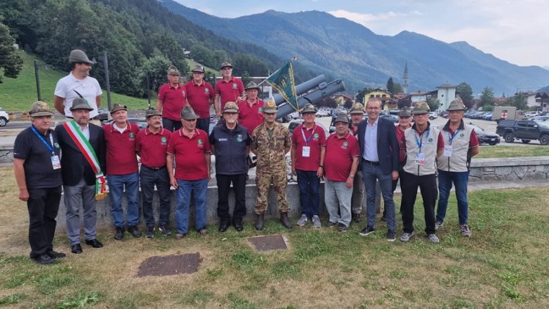 Il Generale Figliuolo fa visita al Gruppo Alpini di Pinzolo