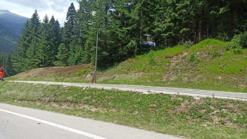 Sistemata la scarpata lungo la Statale a nord di Madonna di Campiglio