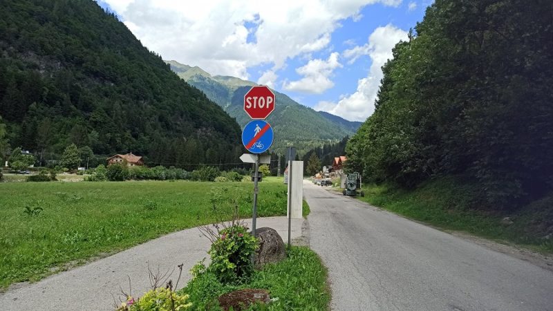 Attenzione ai bikers che scendono da Madonna di Campiglio in località Tulot