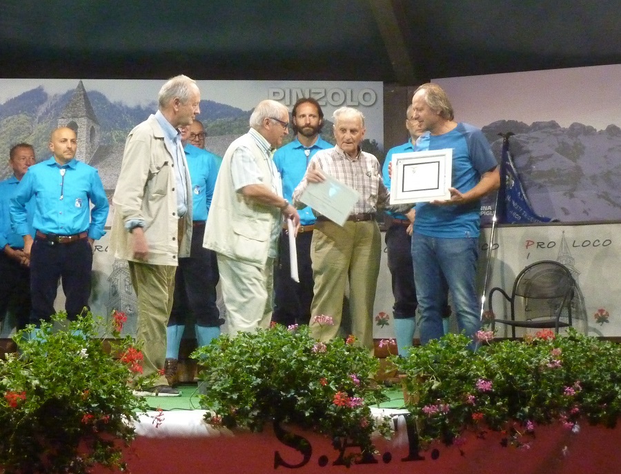Il compleanno della SAT festeggiato a Pinzolo