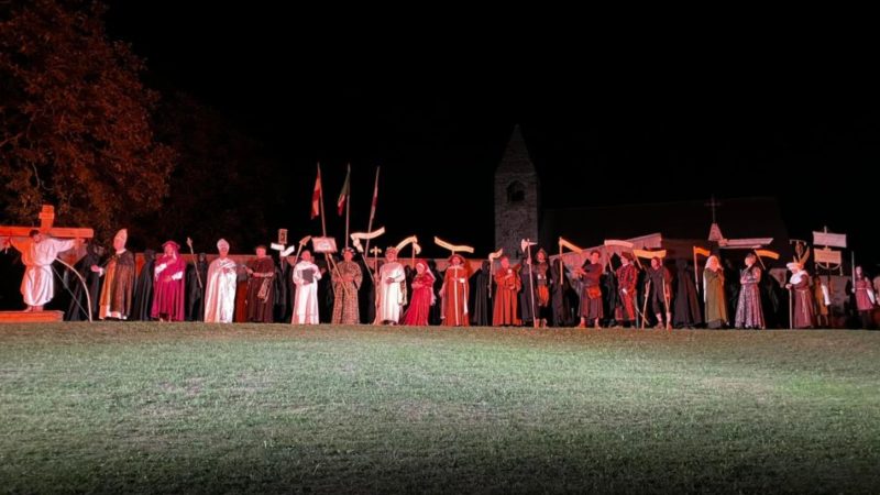 Anche la stampa nazionale si interessa dello spettacolo “La hora è fenita”