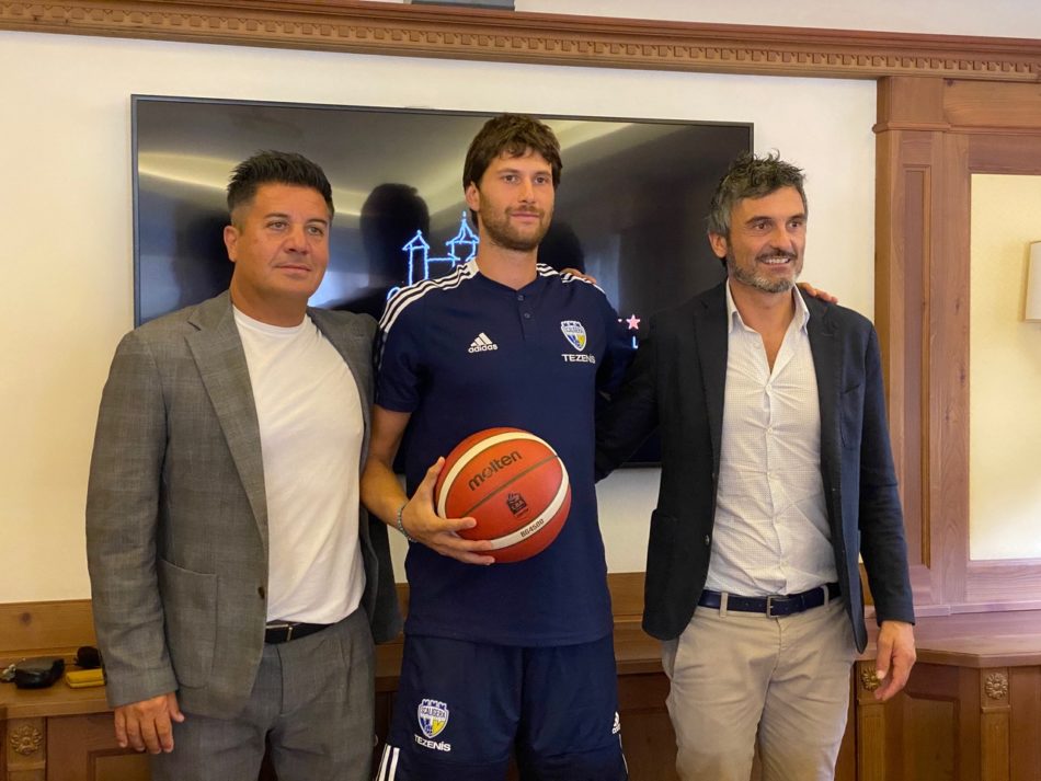 PRESENTATO MATTEO IMBRÒ A MADONNA DI CAMPIGLIO