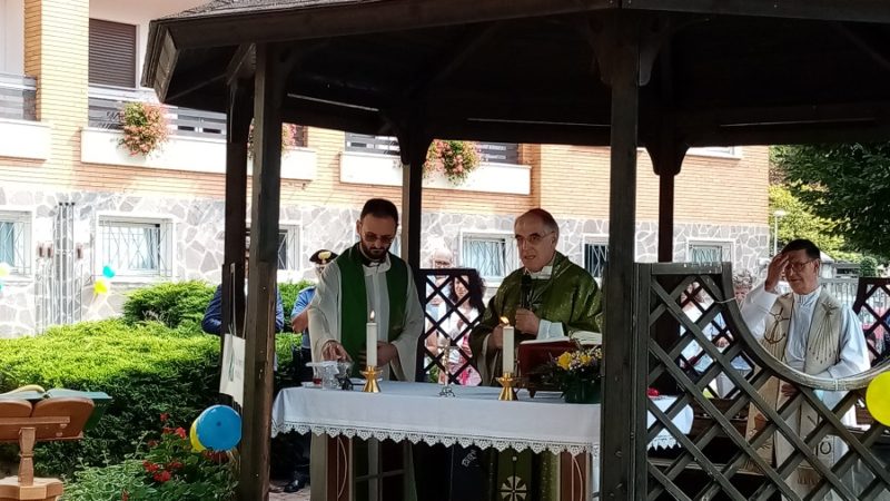 L’ARCIVESCOVO LAURO TISI IN VISITA ALLA APSP DI SPIAZZO