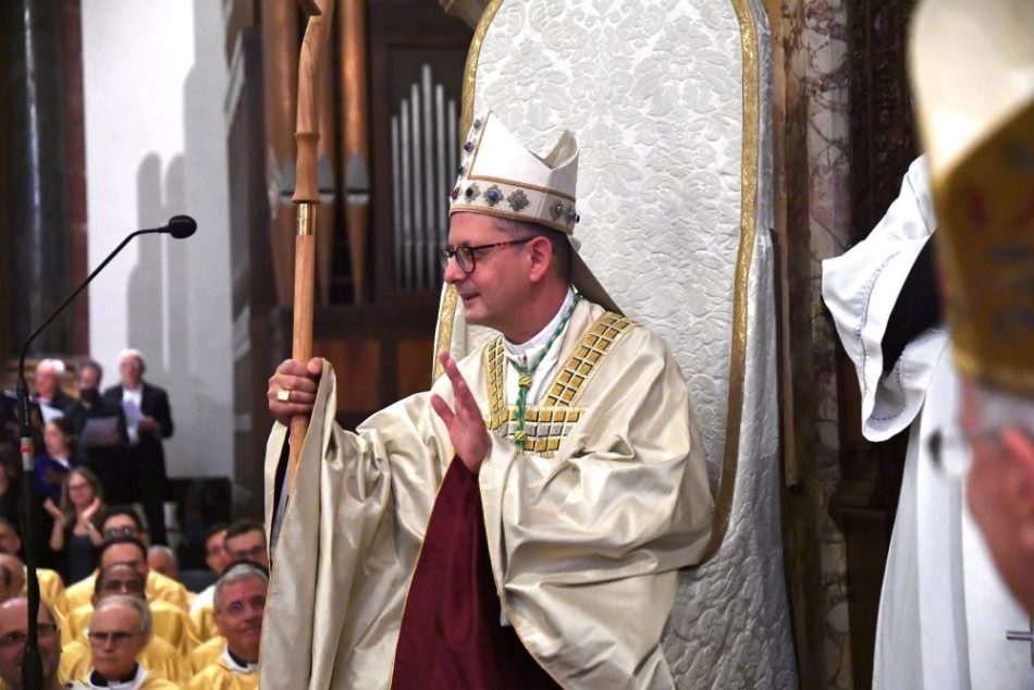 Per sopraggiunti impegni e motivi organizzativi il vescovo Ivan Maffeis sarà tra noi domenica 6 novembre