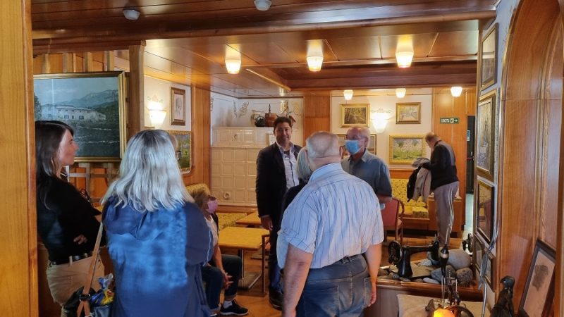 “Frida, la mia storia vera” di Salvo Nugnes: successo per la presentazione del libro all’Hotel Regina Elena con Silvana Giacobini