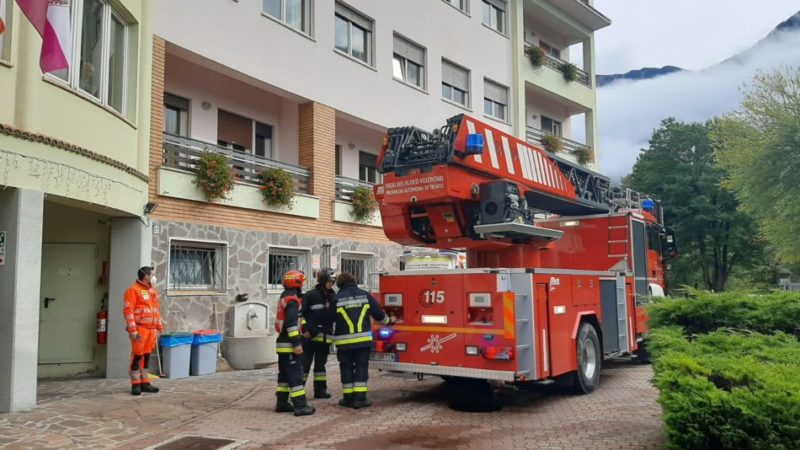 ESERCITAZIONE CONGIUNTA VVFF SPIAZZO, VVFF M. DI CAMPIGLIO, STI PINZOLO