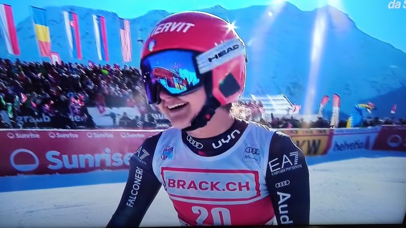 Eccellente prestazione di Laura Pirovano nonostante la caduta al traguardo