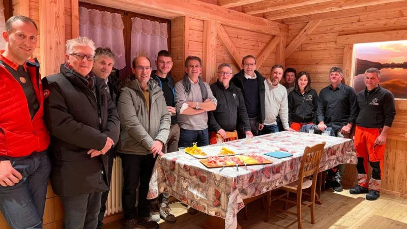 LA GRANDE FAMIGLIA DEL VOLONTARIATO DELL’ALTA RENDENA RIUNITA PER IL TRADIZIONALE MOMENTO CONVIVIALE DI FINE ANNO