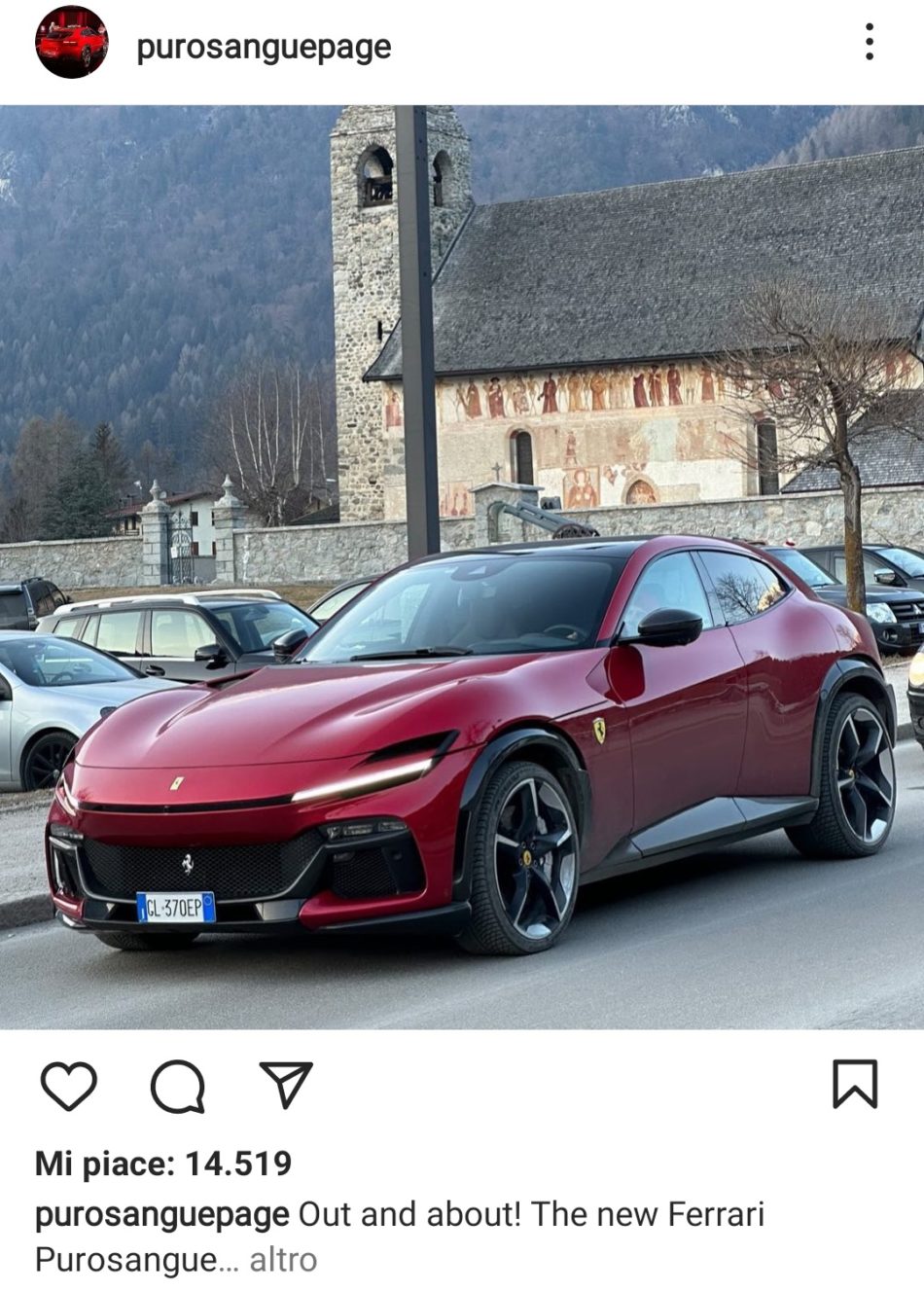 Ferrari Purosangue sulle strade di Pinzolo e Madonna di Campiglio