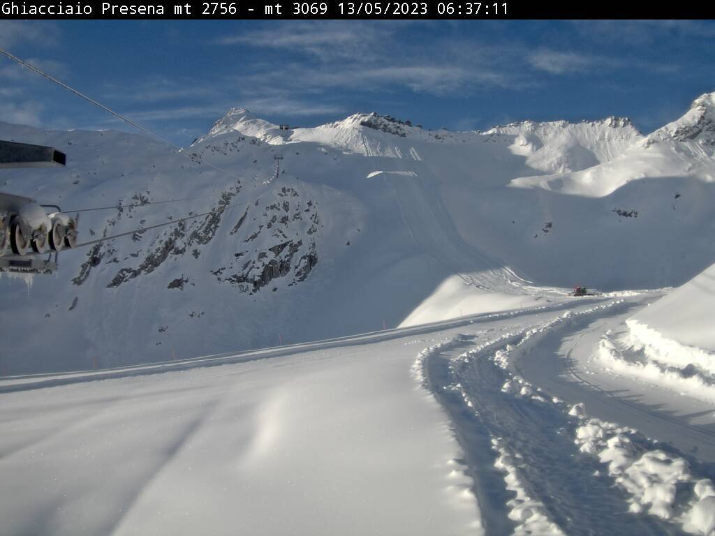 Quasi un metro di neve fresca in cima al Presena