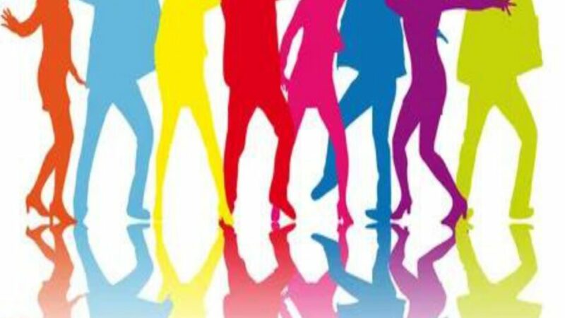 L’Estate è Pinzolo: Martedì 4 luglio ore 21.15 BALLI DI GRUPPO in piazza Carera