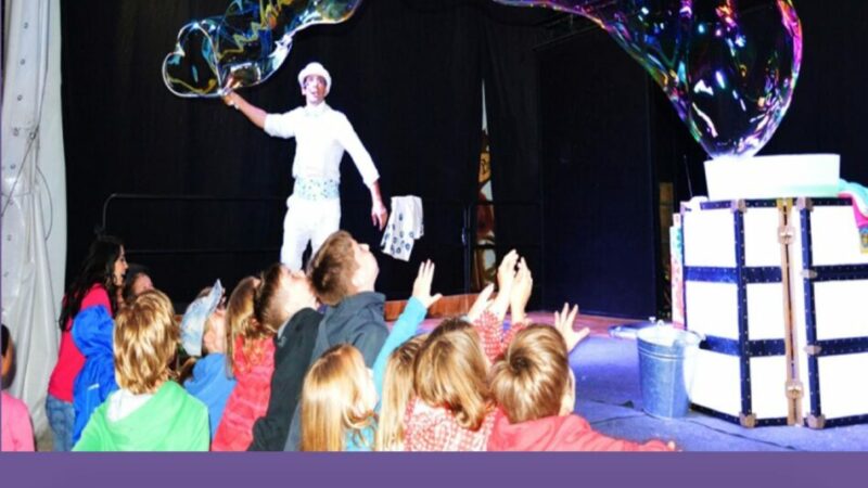 L’Estate è Pinzolo: Domenica 9 luglio ore 21.15 in piazza Carera Belle bolle