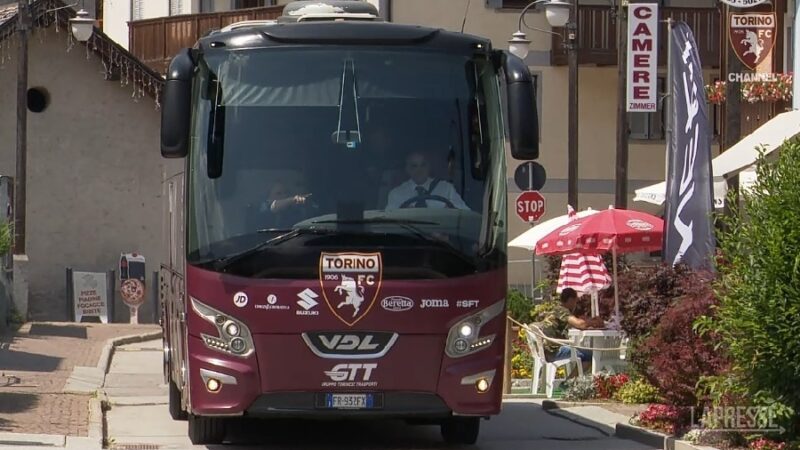 Alle 13 di ieri è arrivata la squadra del Torino FC