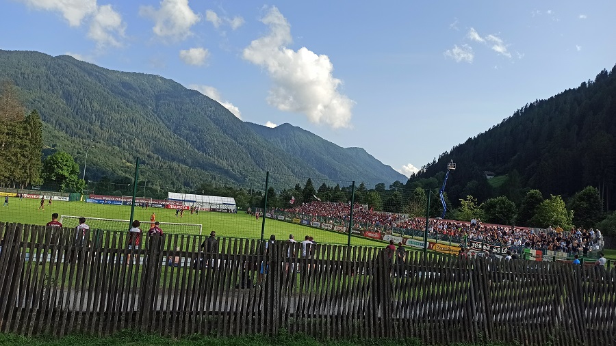 Pinzolo – Quasi 2.000 spettatori hanno seguito l’esordio stagionale del Torino allo stadio Pineta