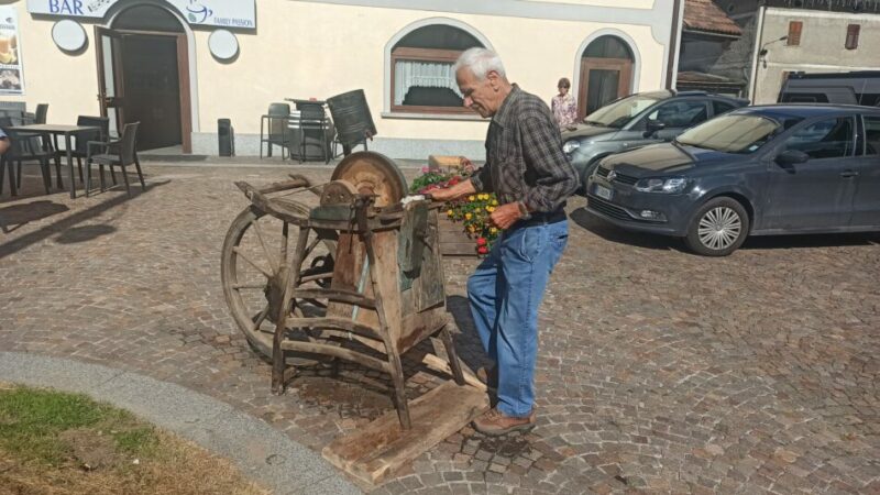I “moleti” della val Rendena sono tornati ad animare le piazze di Pinzolo
