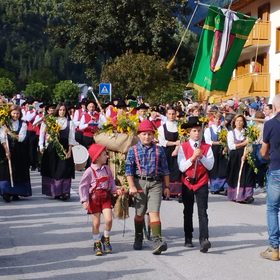 Giovenche di razza Rendena. Sfilata e… dintorni” 2023 – Mancano 45 giorni all’evento più amato dell’estate di Pinzolo